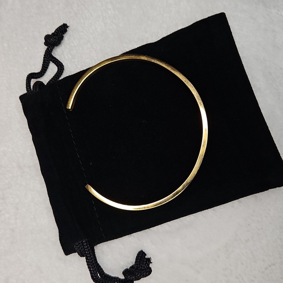 "Keep Your Head High & Your Middle Finger Higher" Bangle - Picture 5 of 6